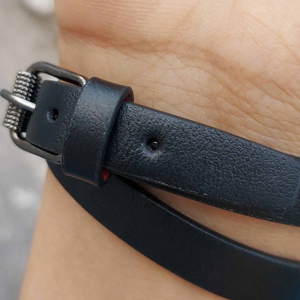 Christian louboutin braclet - Picture 2 of 2